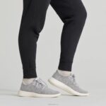 Allbirds R&R-Jogginghose für Damen DZ826214 natürliches Schwarz – Bild 6